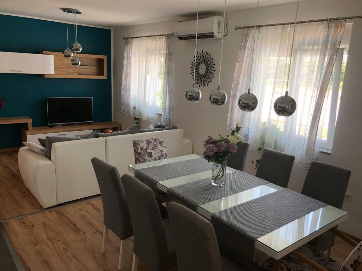 Booking Zadar Villa Franov With Pool, 10 Min From The Old Town Of Zadar Luaran gambar